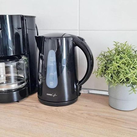 Maxbnb - Studio Cozy - Climatise - Wifi Fibre - 10 Min A Pied Gare -3- Toulon Ngoại thất bức ảnh